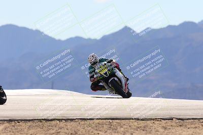 media/Dec-08-2024-CVMA (Sun) [[267e5a7075]]/Race 4-Amateur Supersport Middleweight/